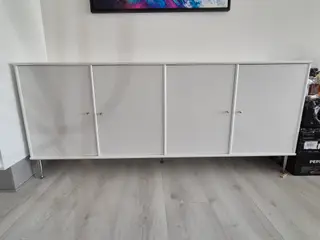 Meget velholdt mistral skænk sælges