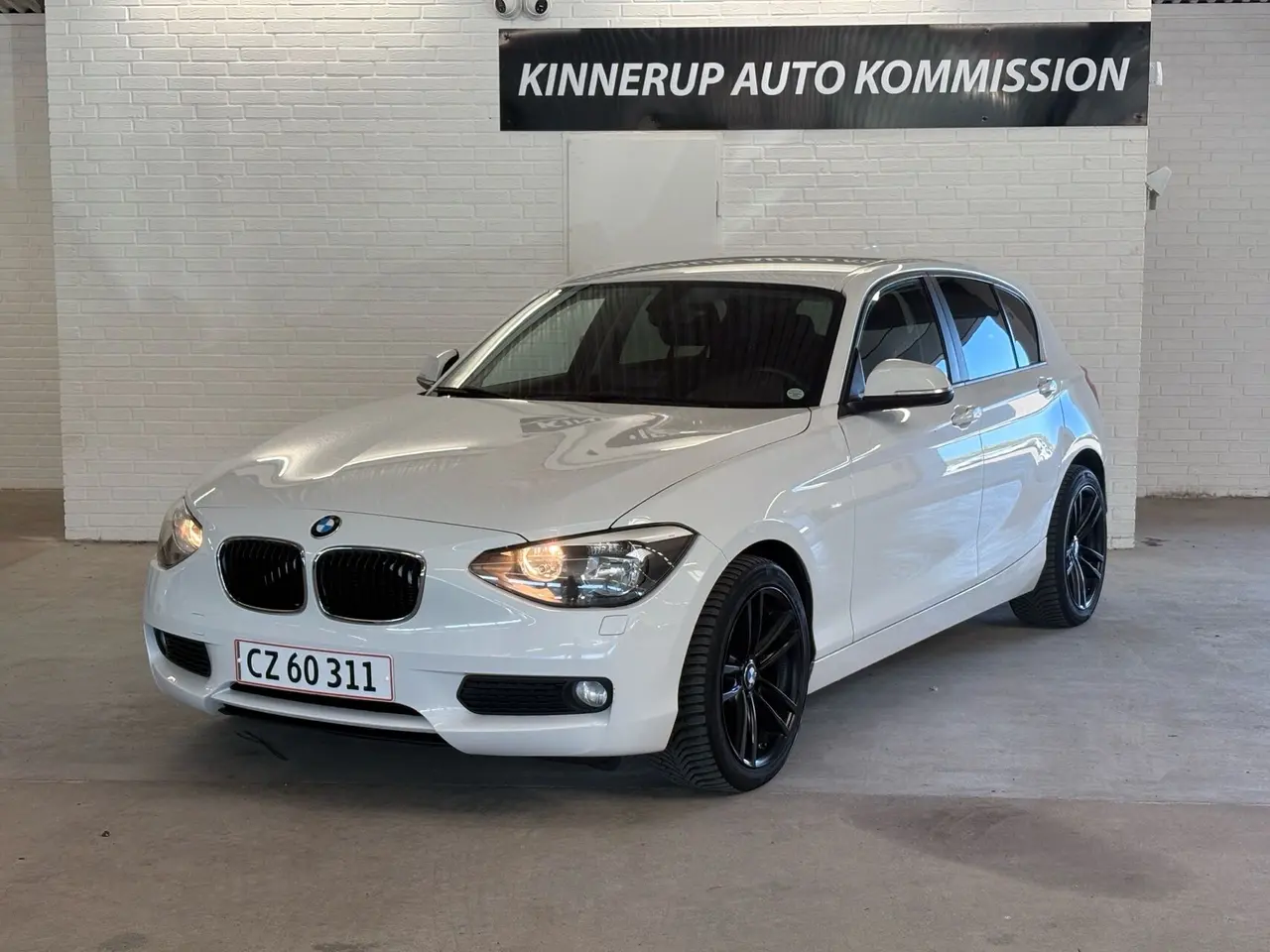 Billede 1 - BMW 118d 2,0 D Steptronic 143HK 5d 8g Aut.