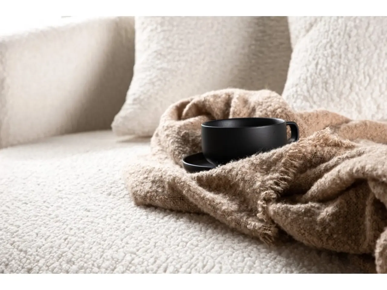 Billede 16 - Kelso 2 personers Sofa - Beige og Sort