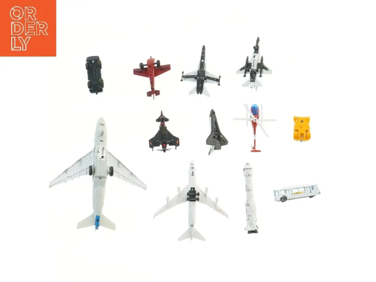 Billede 2 - Fly + Rumraket