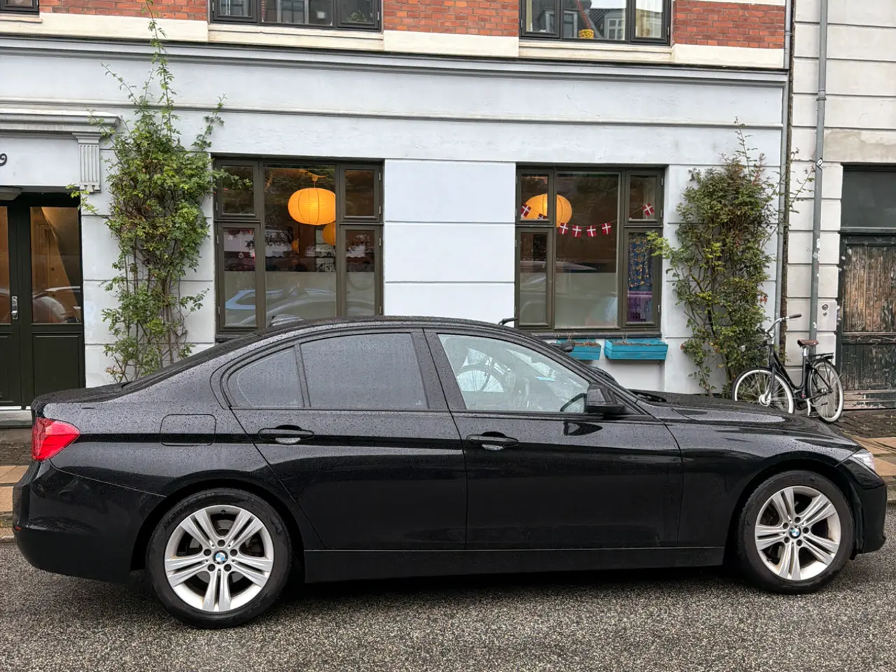 Billede 4 - BMW 320d 2,0 aut.