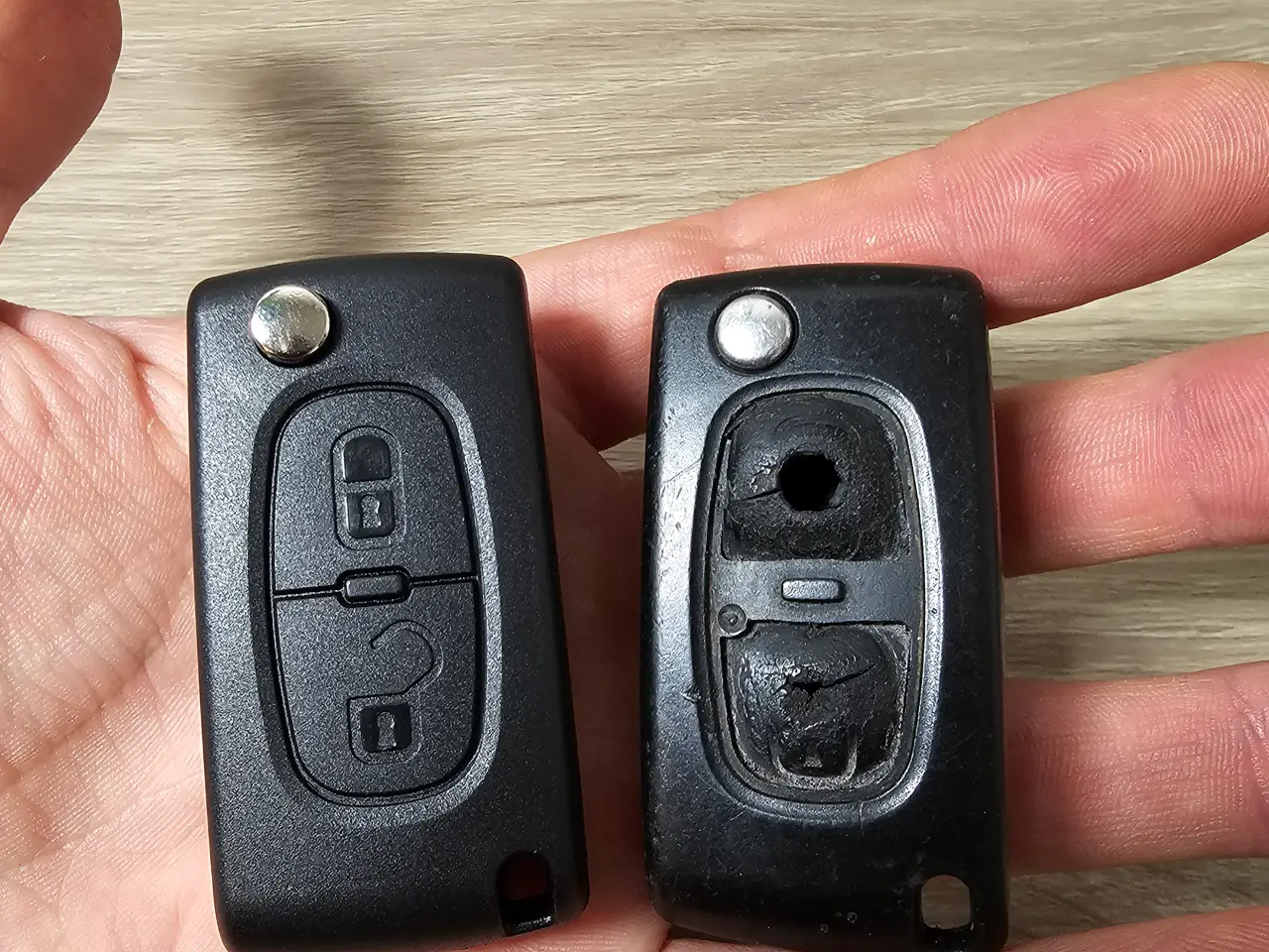 Billede 1 - Peugeot/ Citroen nøglehus
