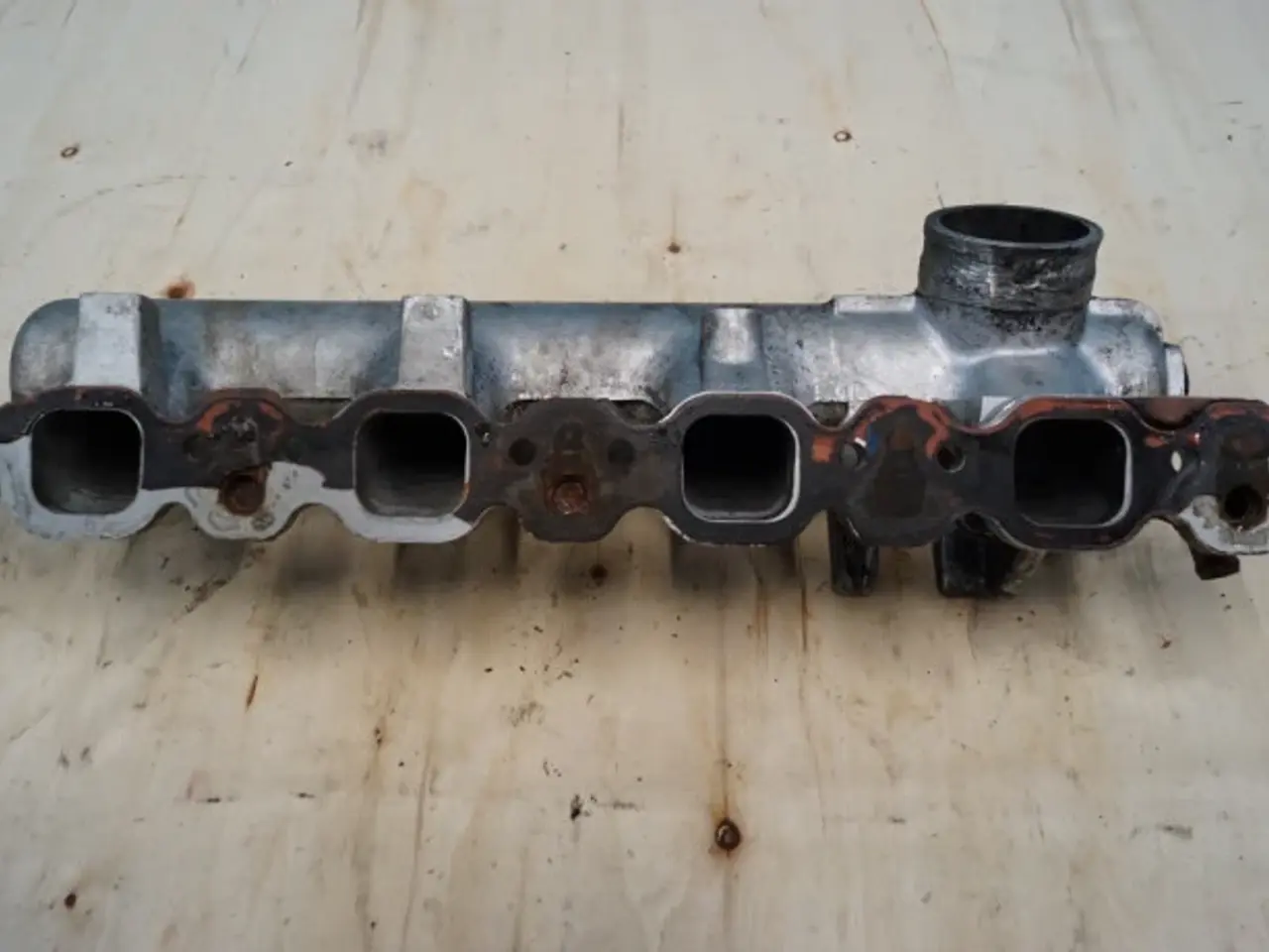Billede 8 - Ford 7710 Manifold E7NN9425BB