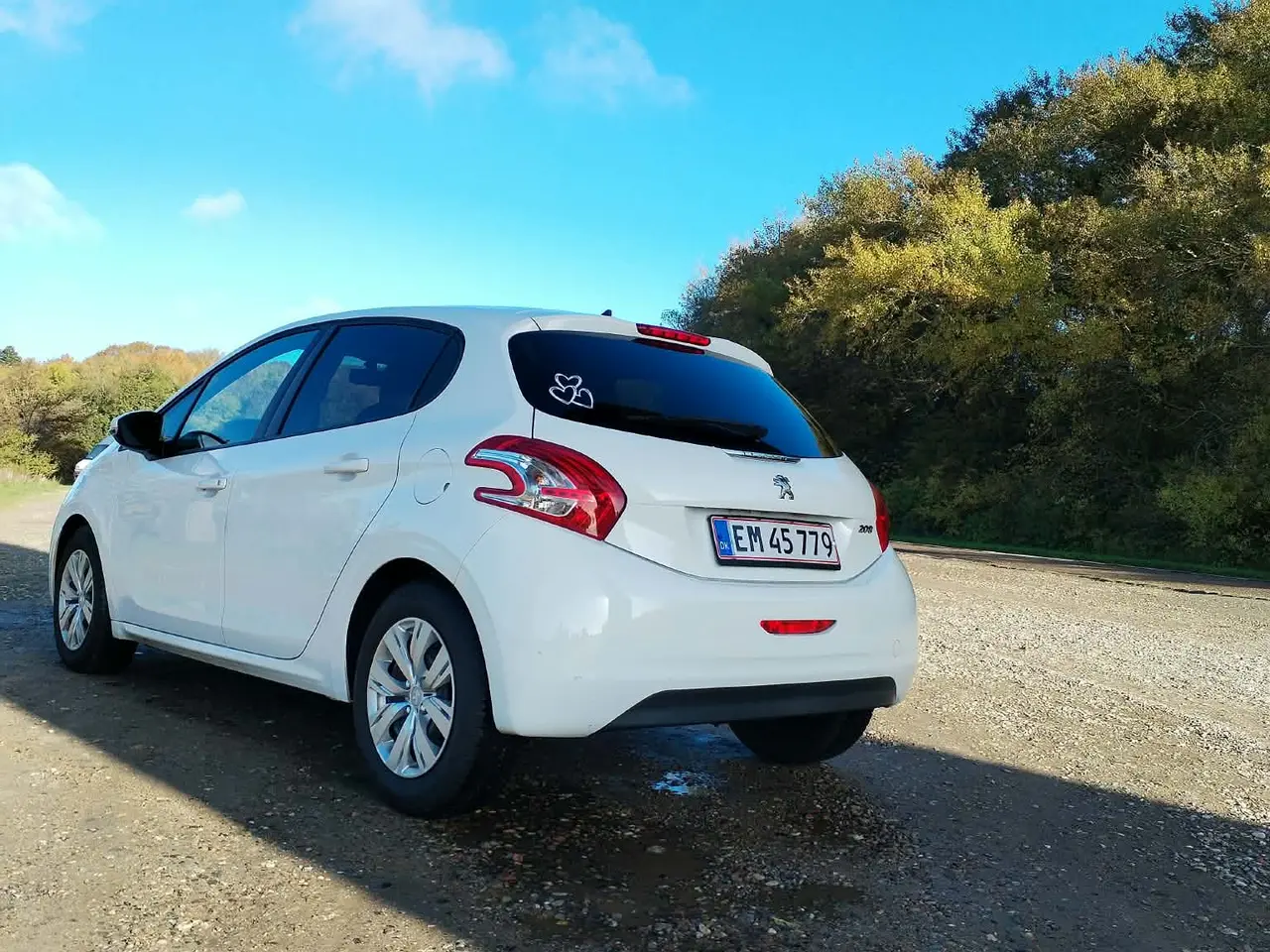 Billede 5 - 🚗 Peugeot 208 1,4 HDi – 2012 – NYSYNET! 🚗