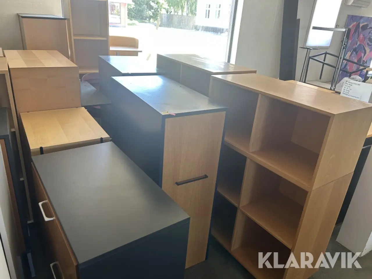 Billede 1 - Kontormøbler 16 styk Samt 8 stole