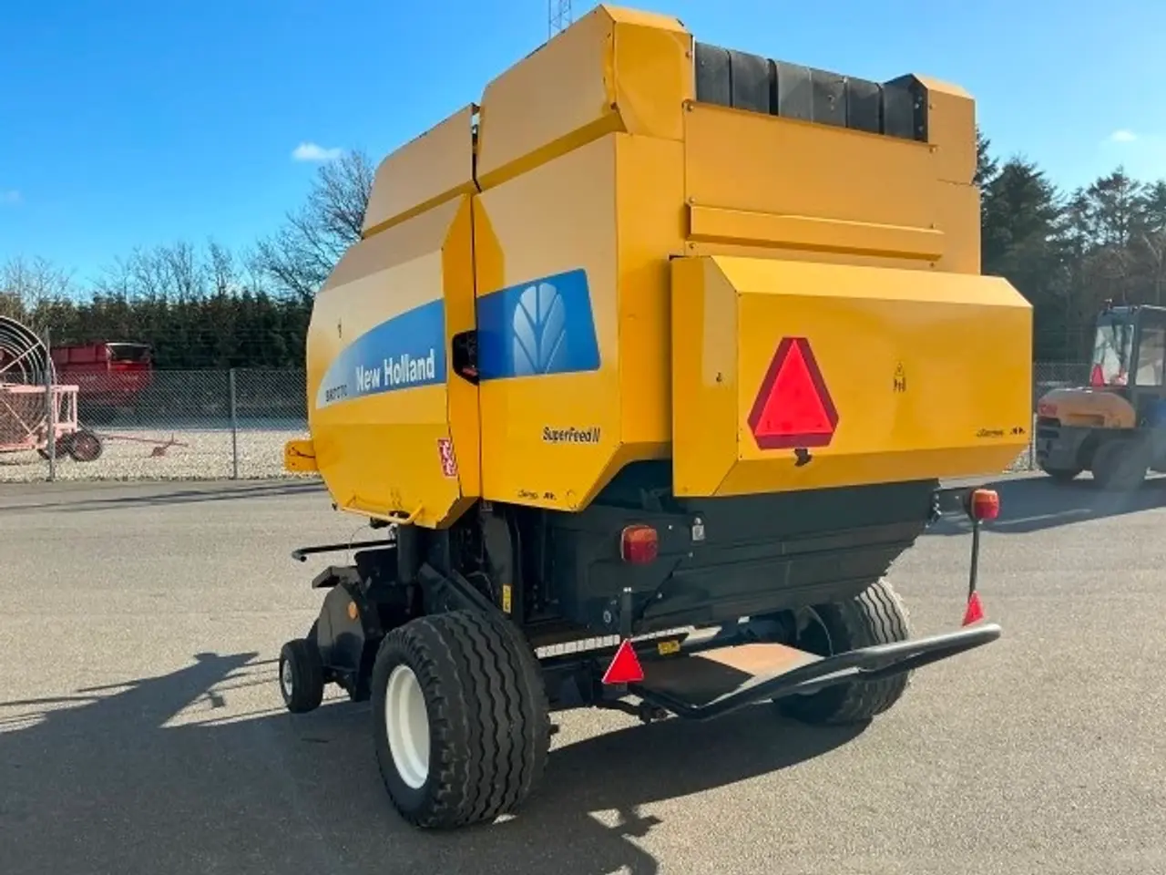 Billede 2 - New Holland BR7070