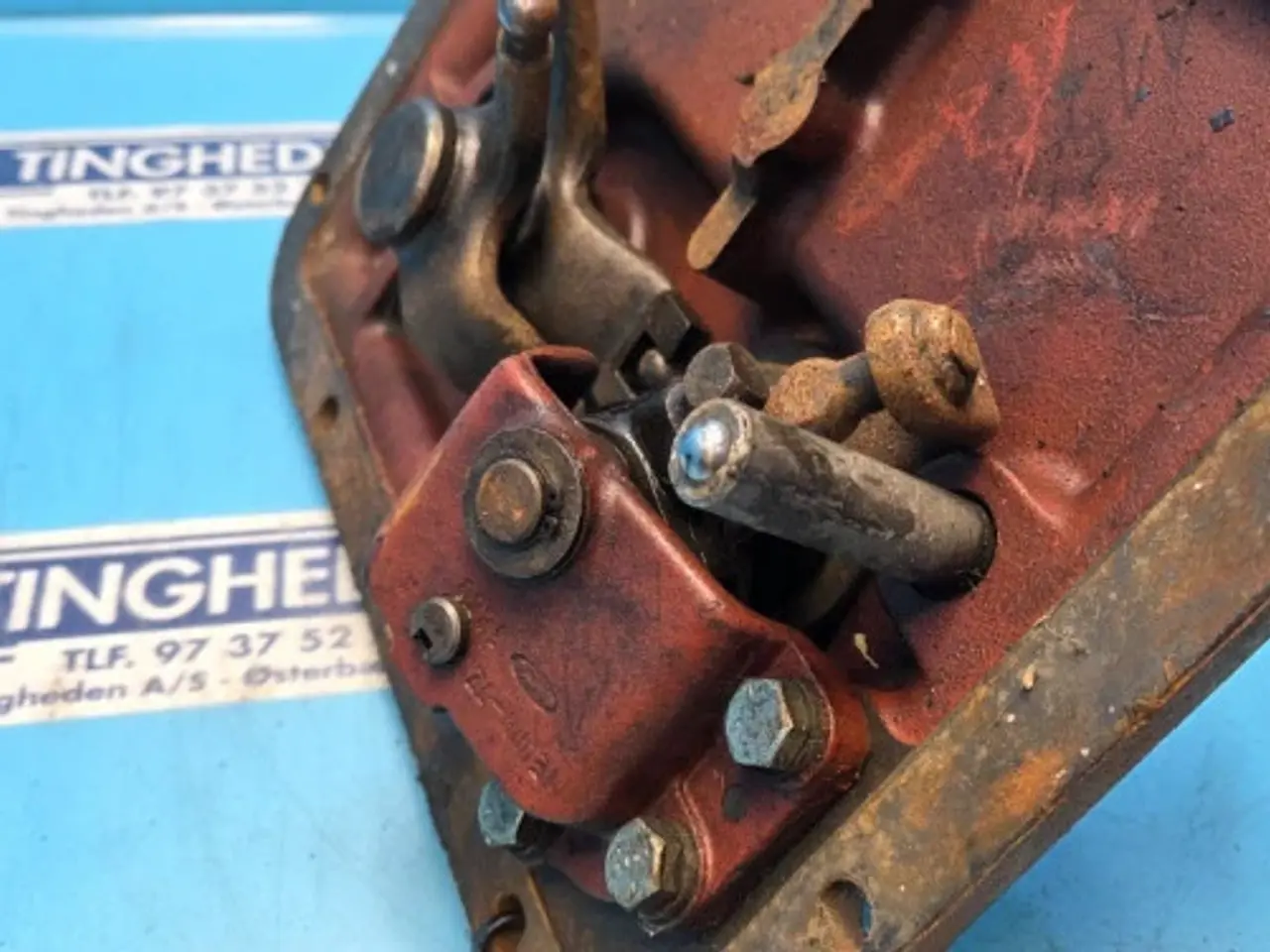 Billede 3 - Ford 7610 Dæksel E1NN7211KA