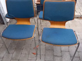 4 stabelstole i teak og stof