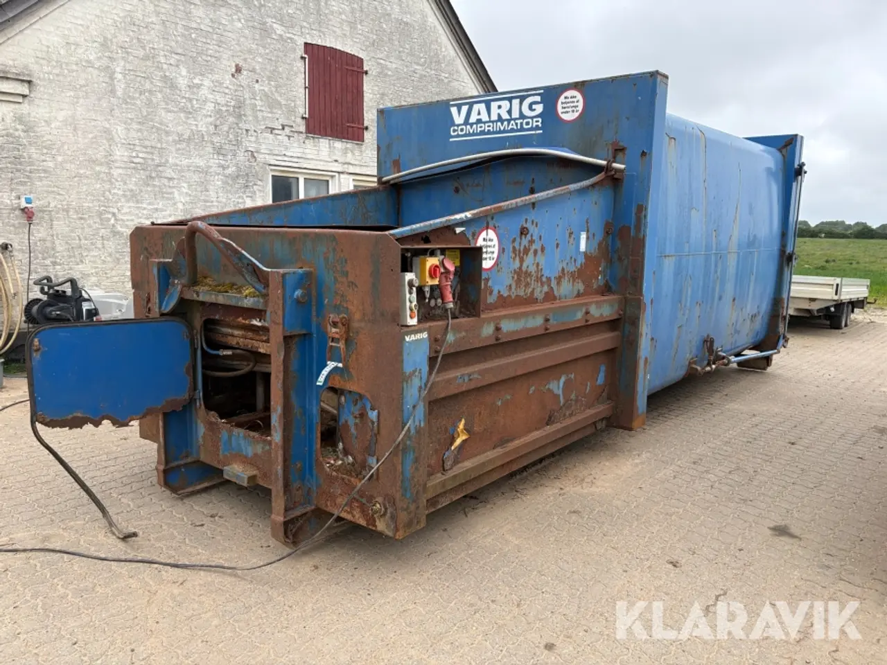 Billede 1 - Container med komprimator VARIG