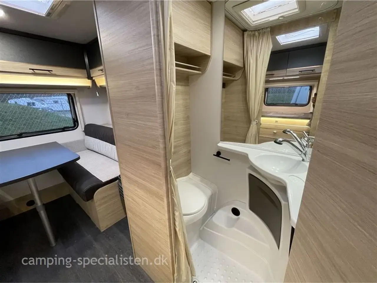 Billede 11 - 2023 - Caravelair Antares Titanium 470   Caravelair Antares 470 model 2023  kan nu ses hos Camping-Specialisten.dk