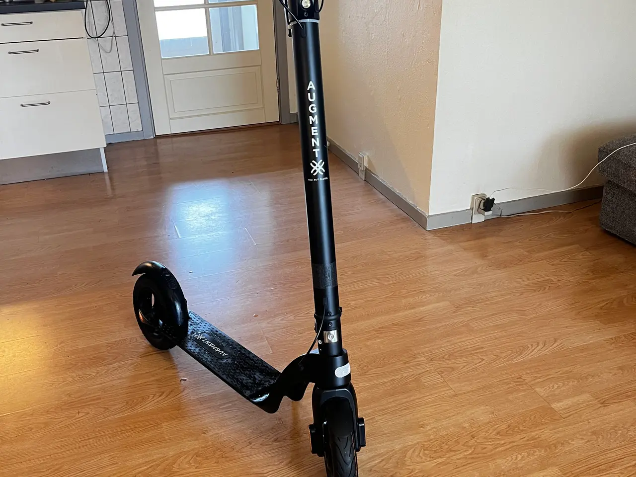 Billede 1 - el løbehjul med alt se billeder 
