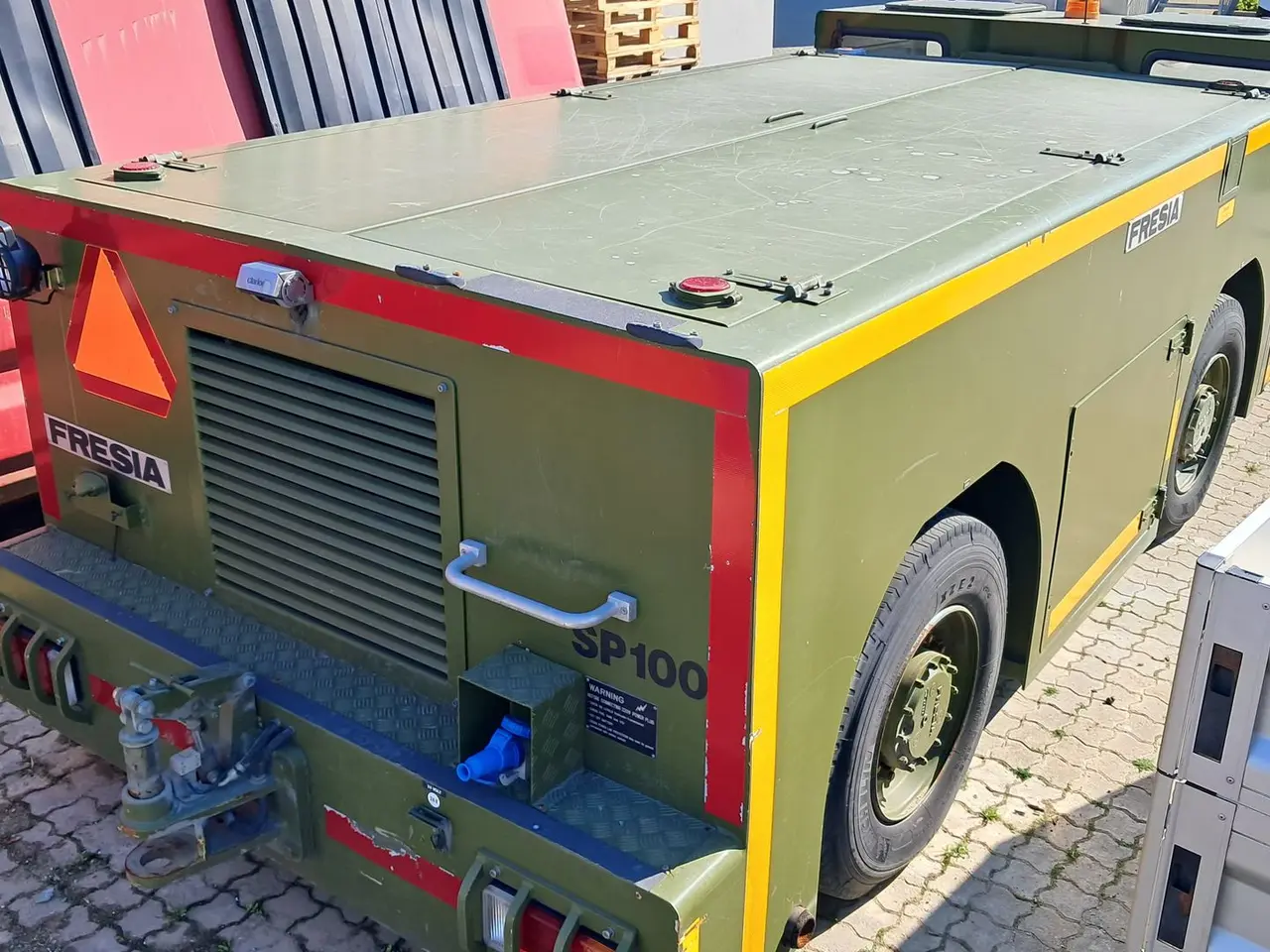Billede 3 - Fresia Lufthavns SP 100 Flytraktor