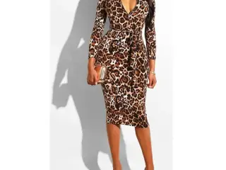 Bodycoon i leopard print. Str: Medium