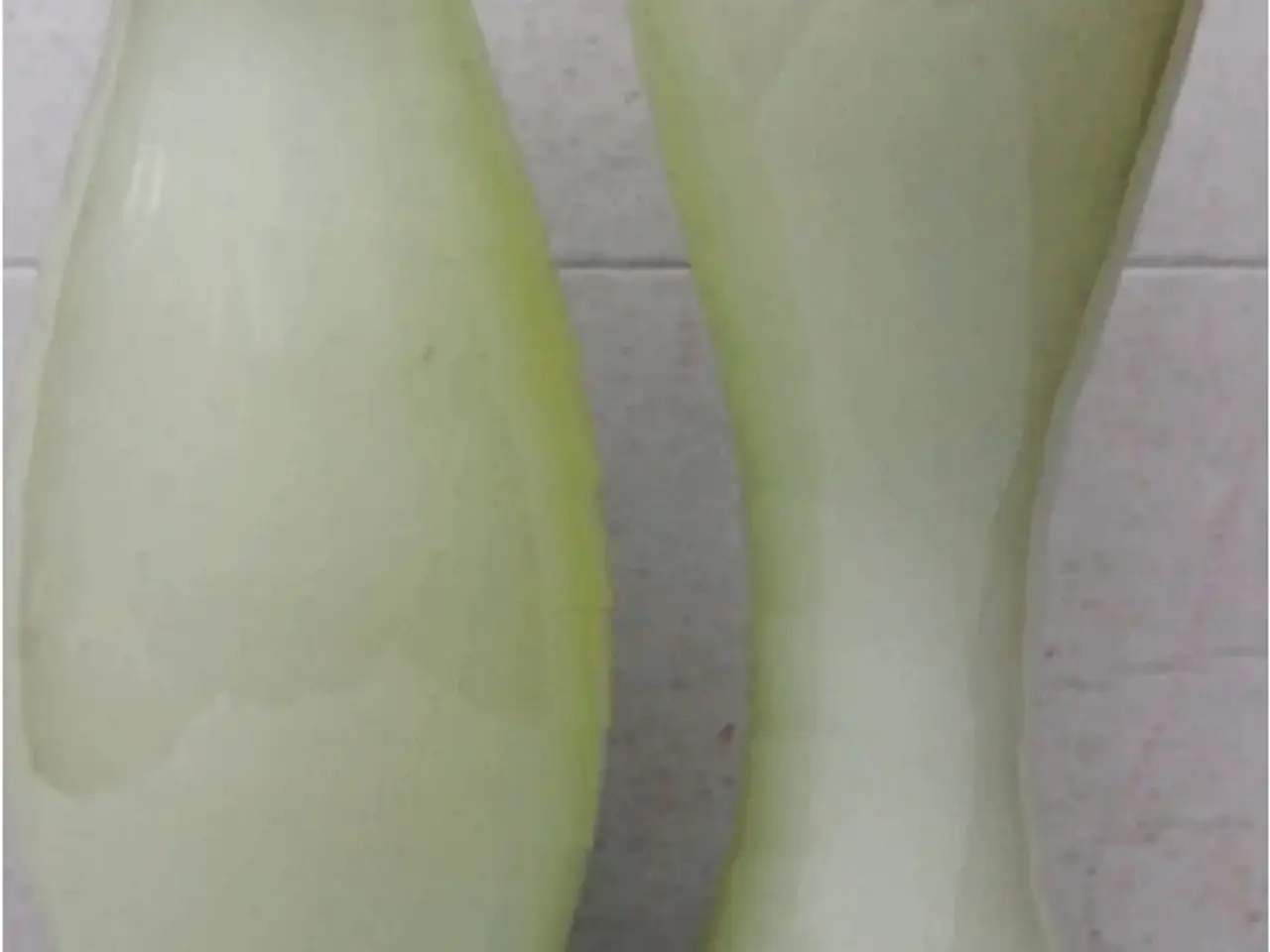 Billede 1 - 2   vaser i to-farvet glas 