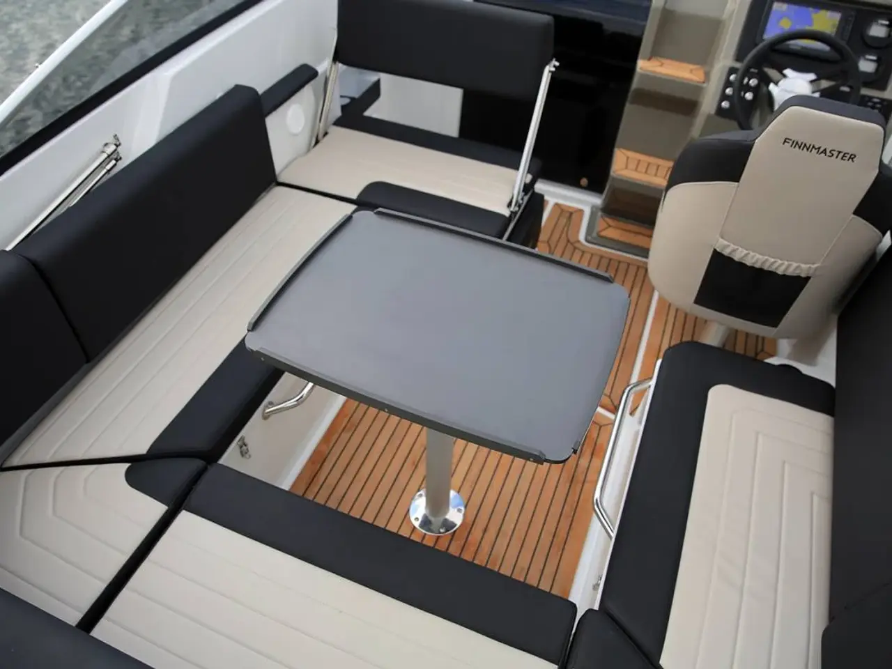 Billede 14 - Finnmaster T6 - Yamaha 150 HK/Udstyr