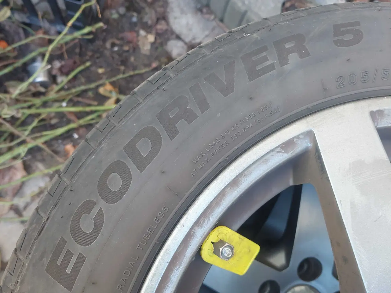 Billede 1 - Alufælger toyota avensis