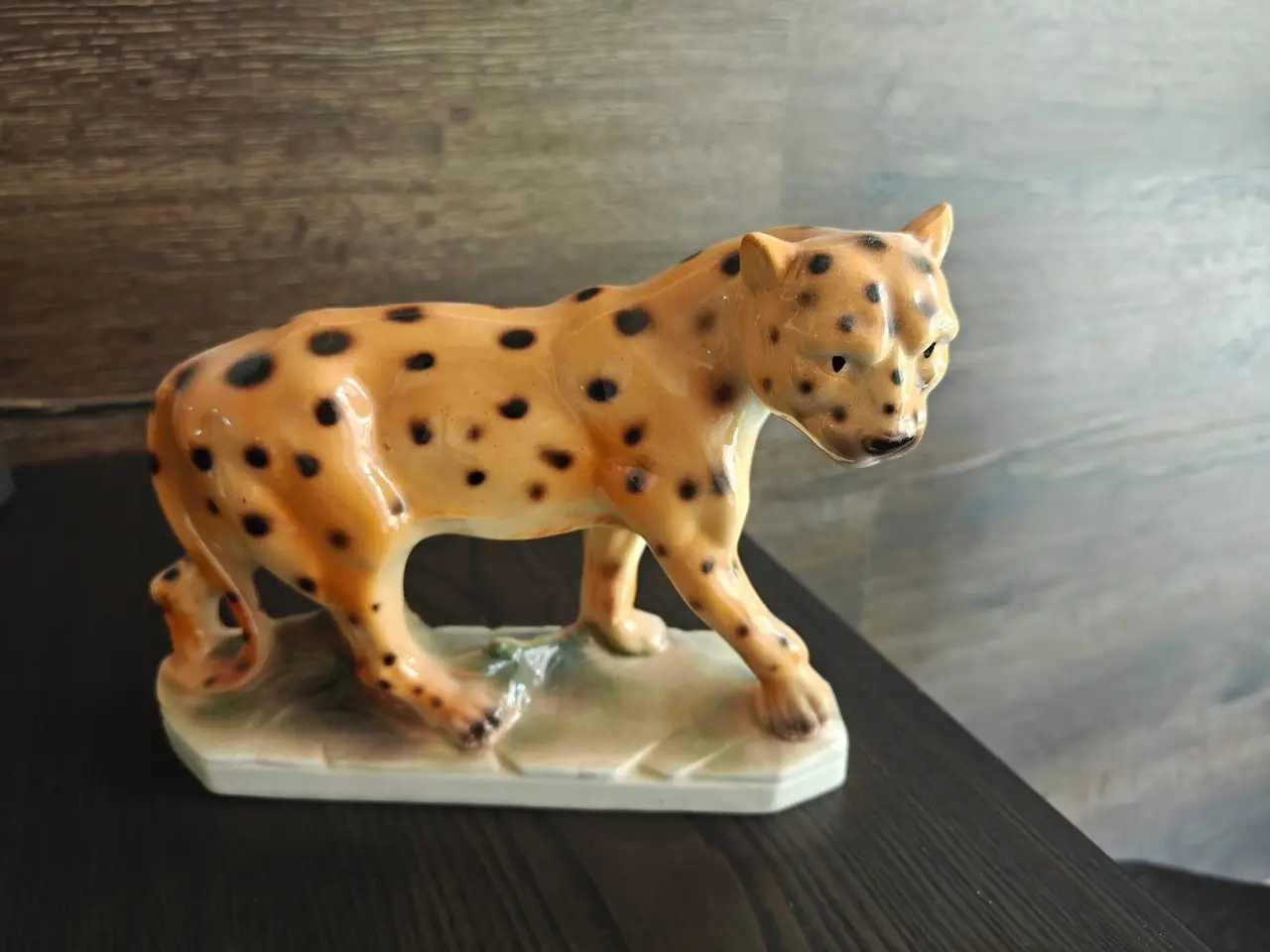 Billede 9 - Leopard porcelæns figur i vintage stil