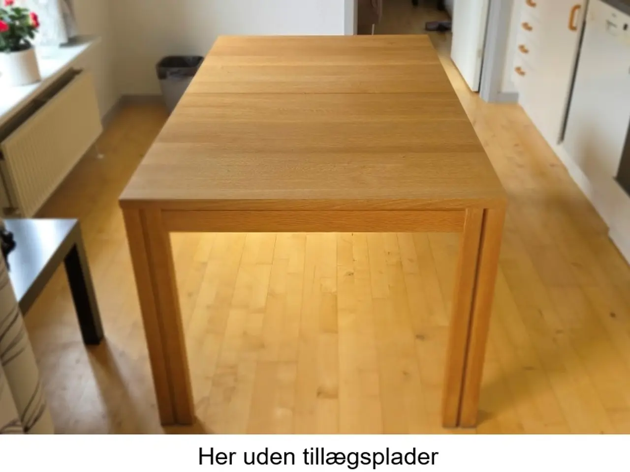 Billede 2 - Skovby spisebord model 23 i massiv eg sæbebeh