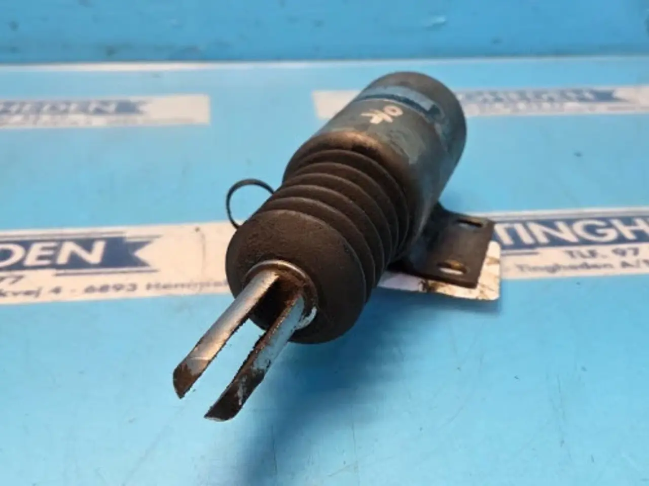 Billede 3 - New Holland FX38 Magnetventil 84038194