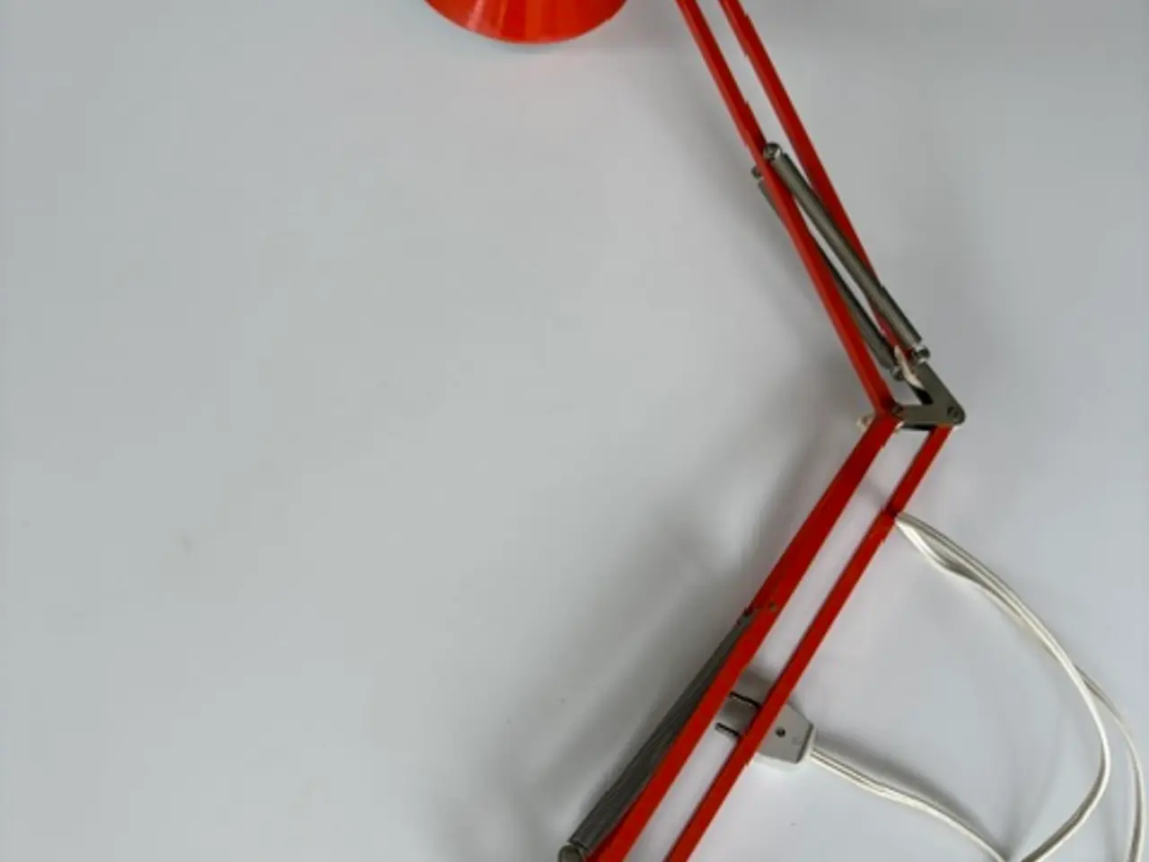 Billede 1 - Arkitektlampe i rød fra SLB DANISH DESIGN