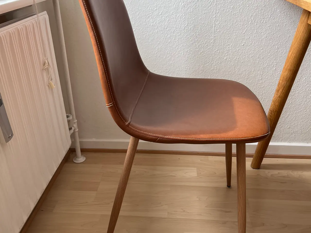 Billede 6 - Spisebord med stole