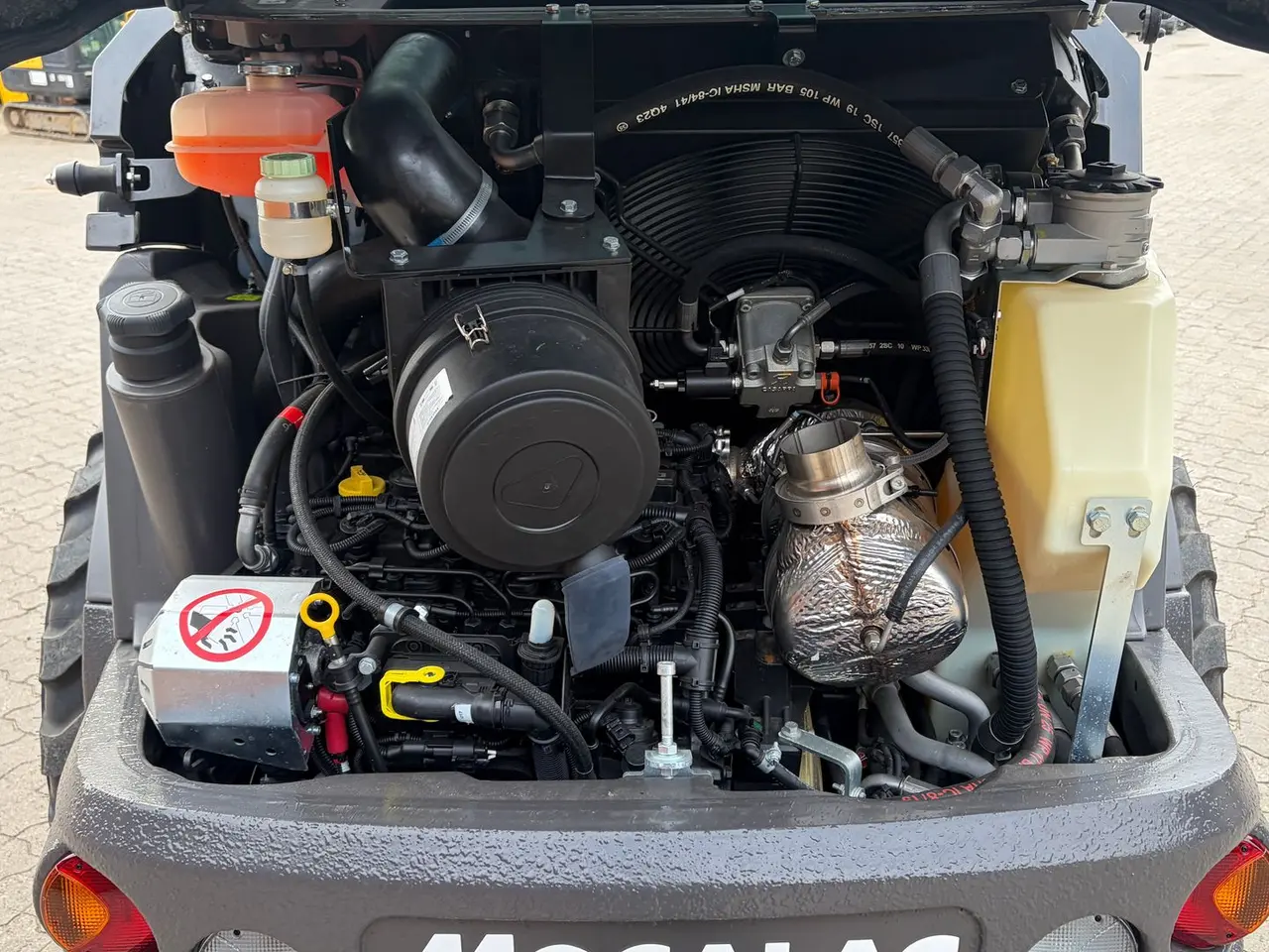 Billede 5 - Mecalac AX 1000 40 km/t