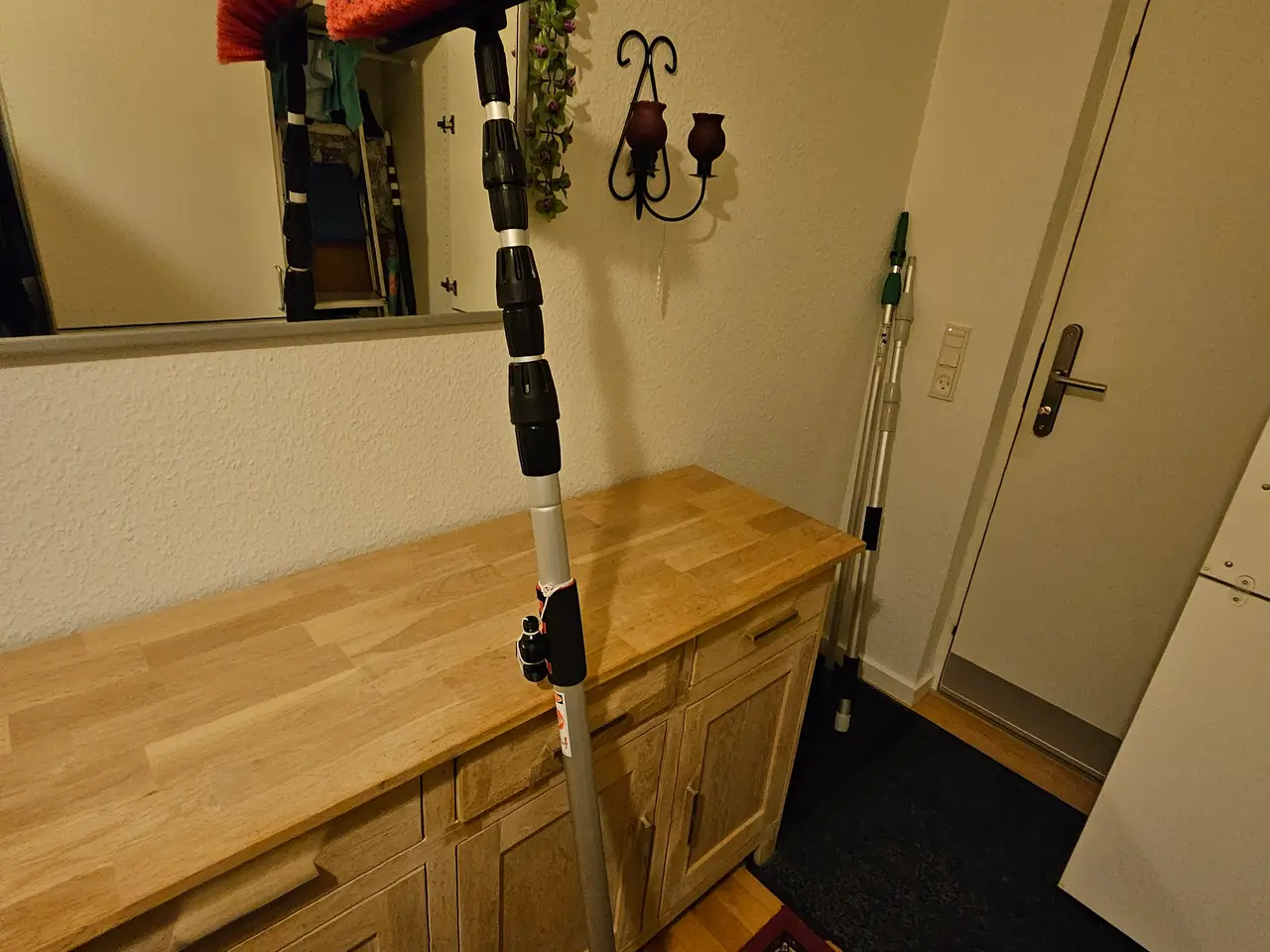 Billede 4 - Vinduesvasker med børste
