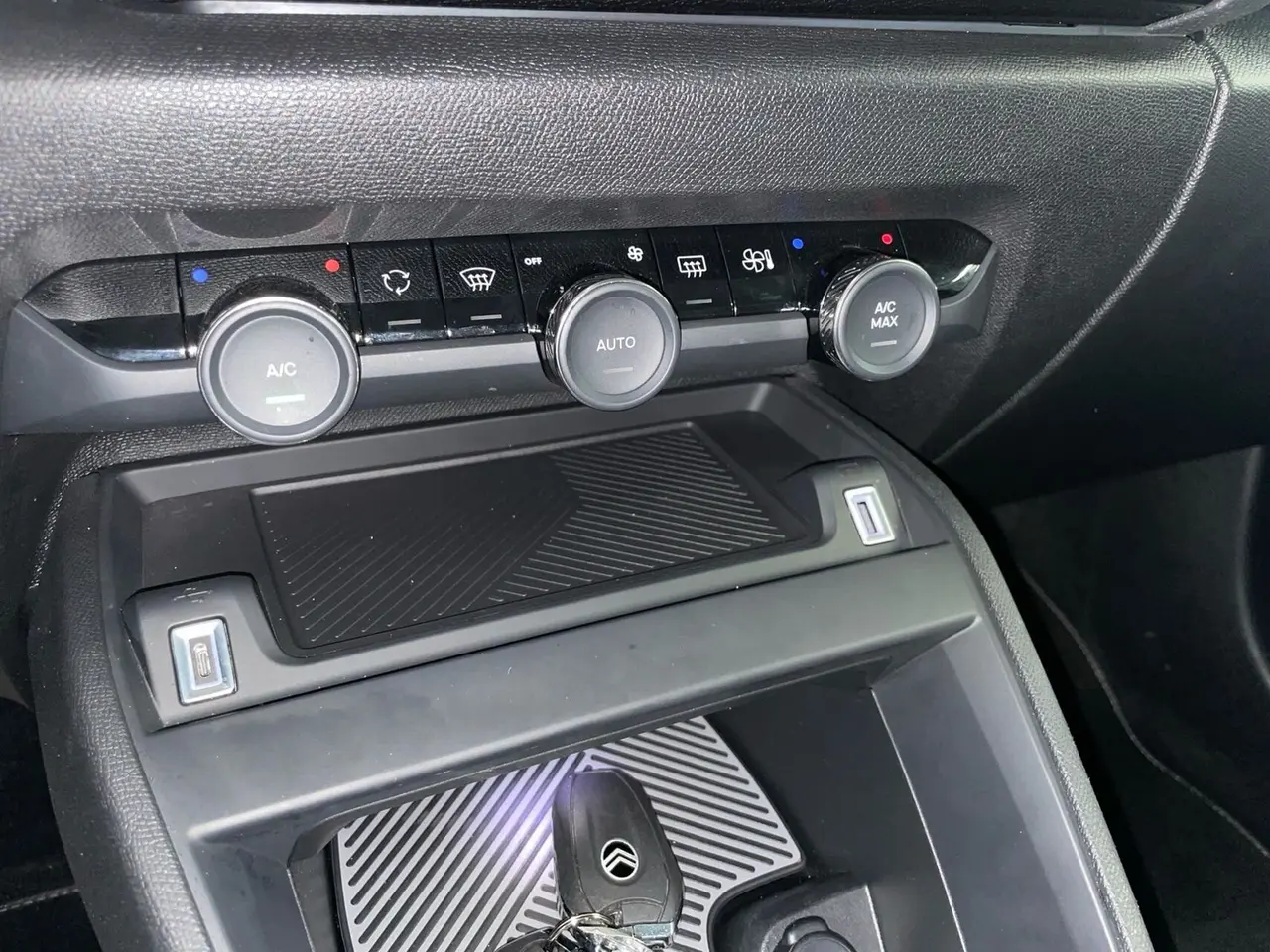 Billede 19 - Citroën ë-C4 54 Max