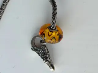 Troldekugler - Trollbeads. Gyldent glasled.