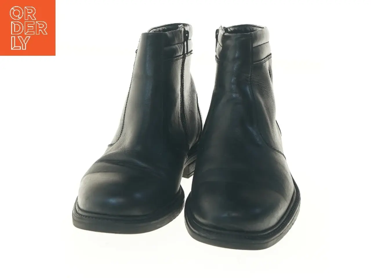 Billede 3 - Sorte læderstøvler med lynlås str. 45 fra Hush Puppies (str. 45 )