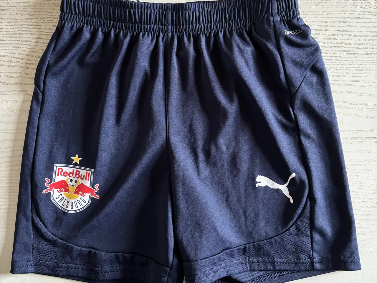 Billede 4 - Sportssæt, Bluse og shorts, Puma, FC Red Bull Sa