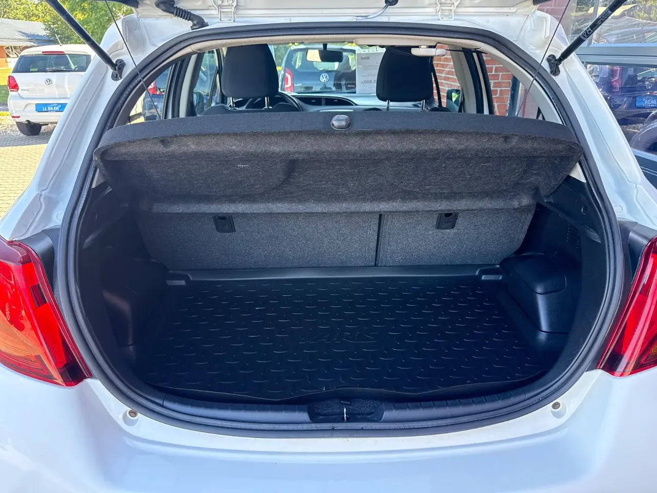 Billede 7 - Toyota Yaris 1,5 Hybrid H2 Komfort e-CVT