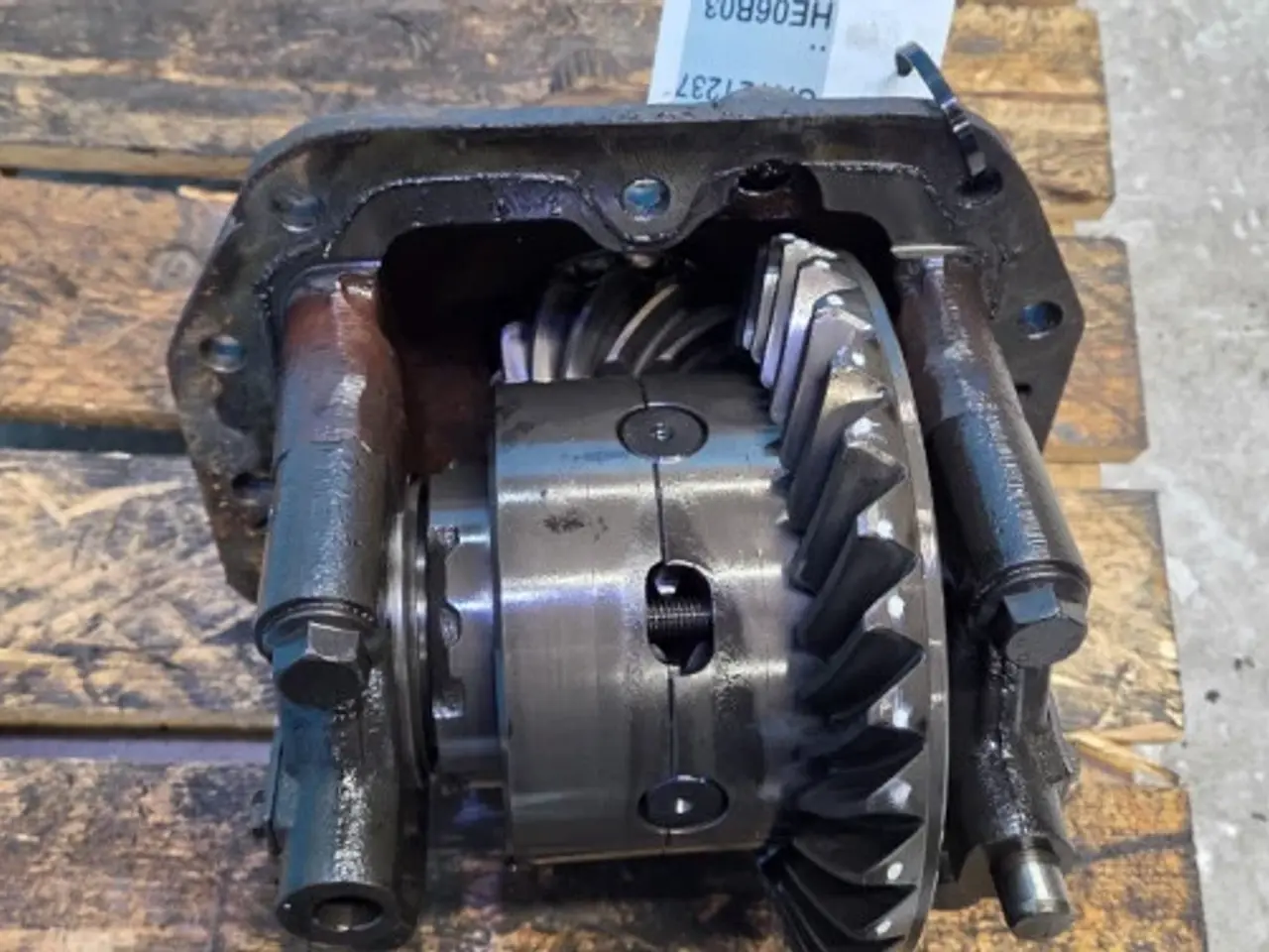 Billede 5 - New Holland LB115B Differential 85807988