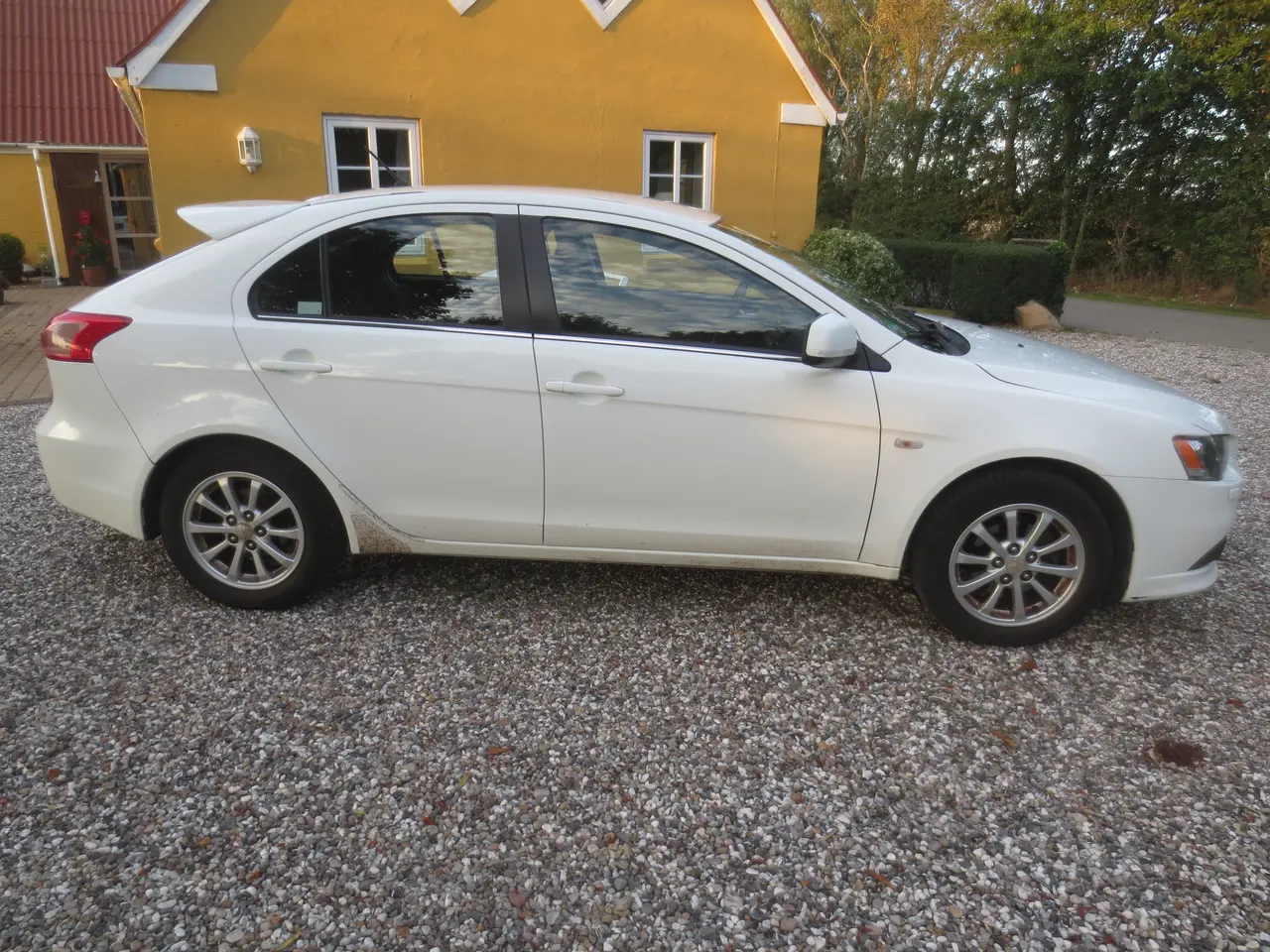 Billede 6 - Mitsubishi Lancer 1.6 i År 12. Synet 2/26.
