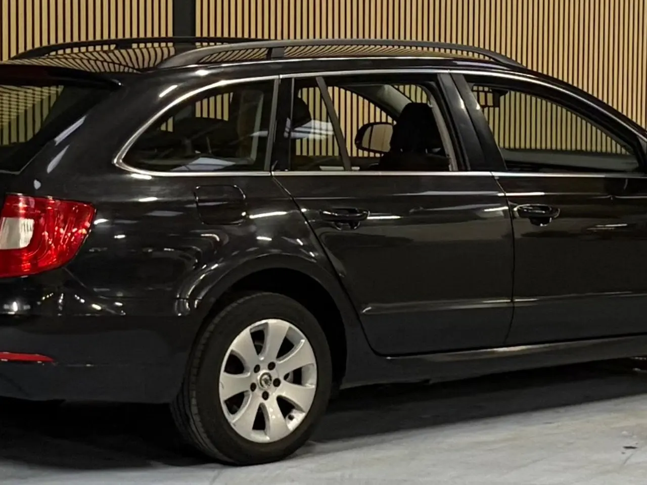 Billede 3 - Skoda Superb 2,0 TDi 140 Ambition Combi