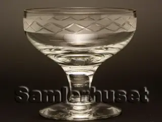 Ejby Champagneskål. H:90 mm.