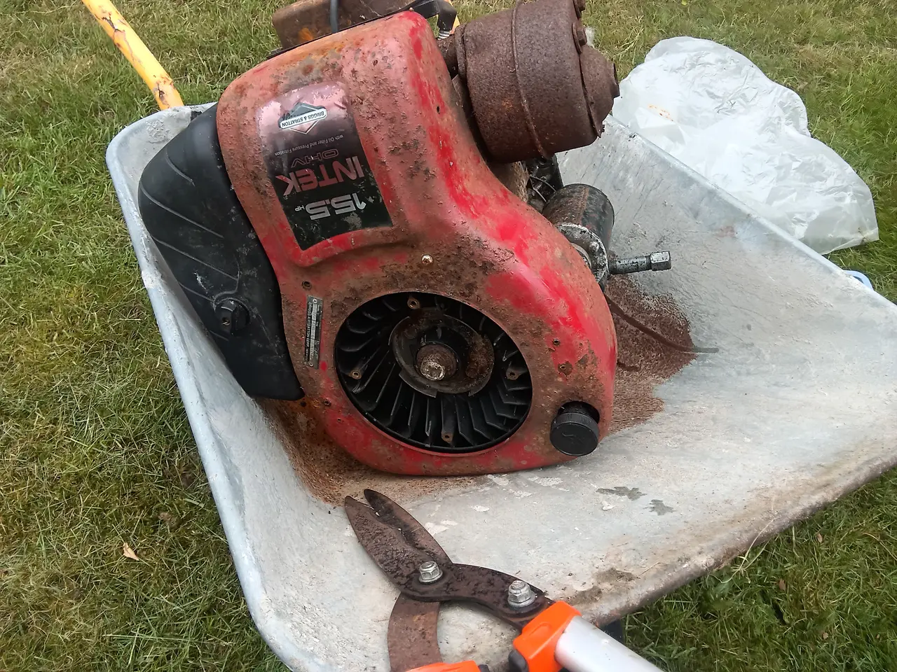 Billede 3 - B&S 15,5 motor til traktor