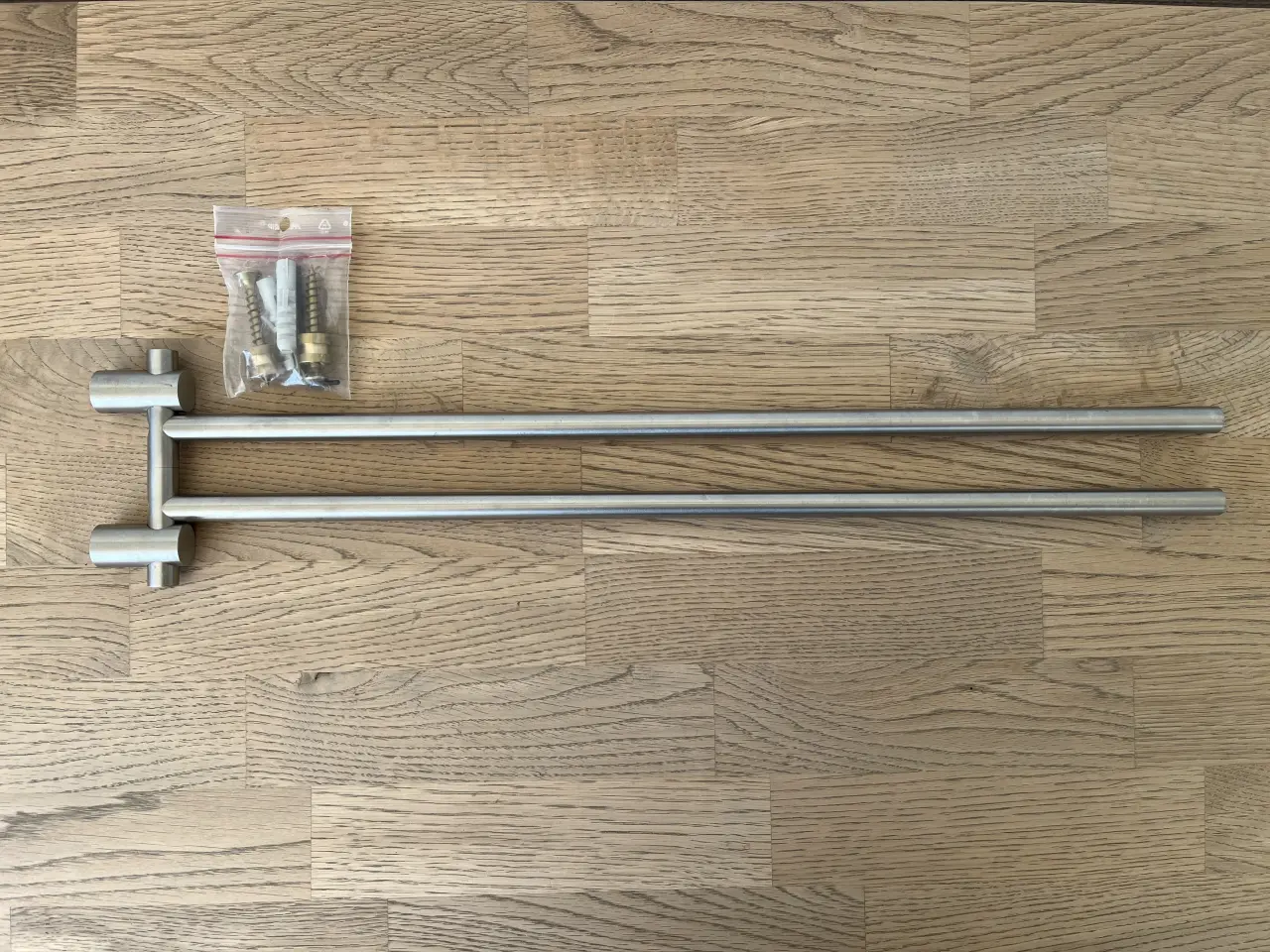 Billede 1 - Håndklædeholder, dobbelt 