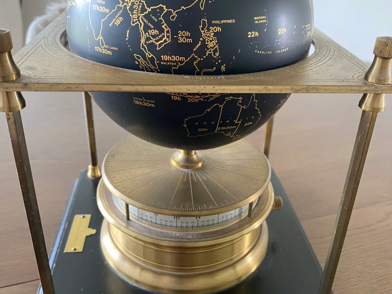 Billede 8 - THE ROYAL GEOGRAPHICAL SOCIETY VERDENSURE...