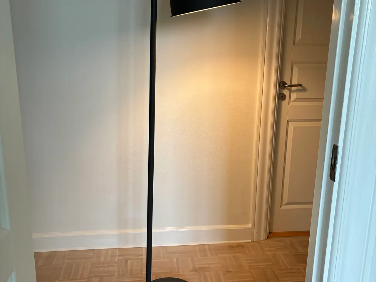 Billede 6 - Hektar standerlampe fra Ikea