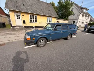 Volvo 240