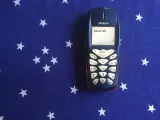 Nokia 3510i med original lader