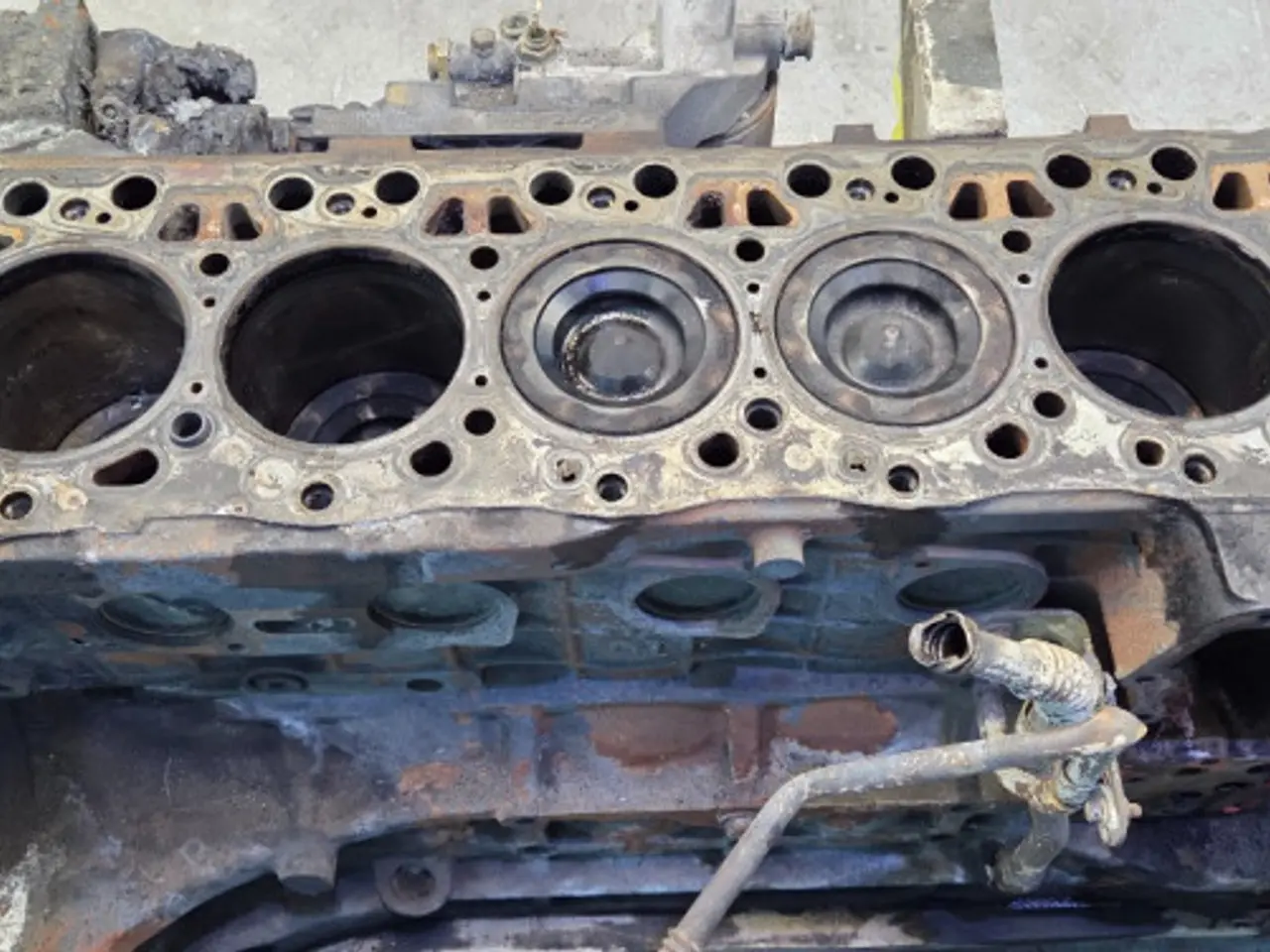 Billede 11 - Iveco F4DFE617L Motor 5801892494