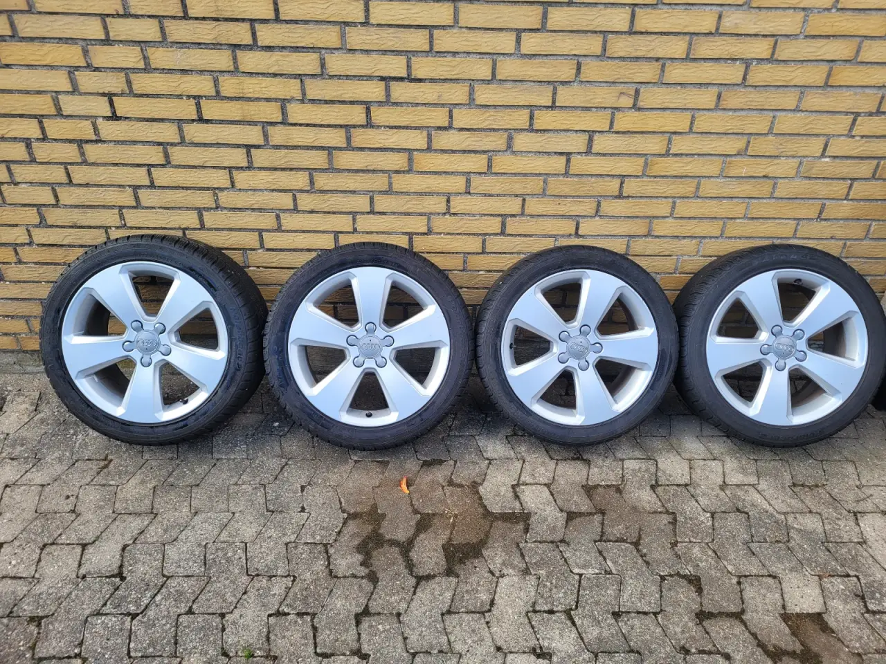 Billede 1 - Originale AUDI fælge
