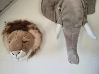Elefant og Løve trofæ