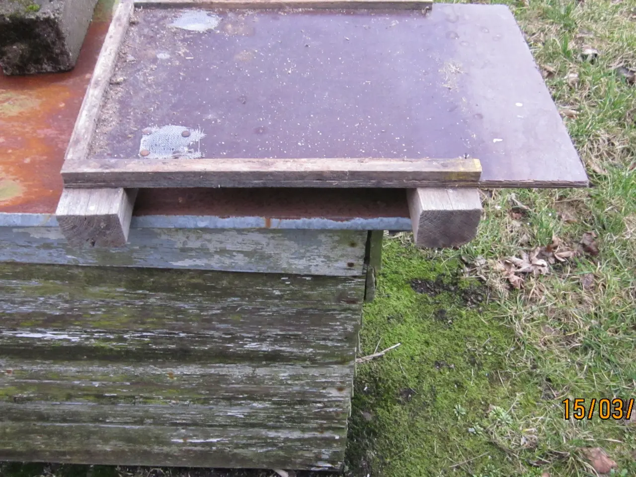 Billede 2 - Træbunde+ Metal låg 12 x 10