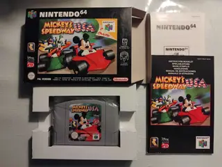 Mickey's speedway USA