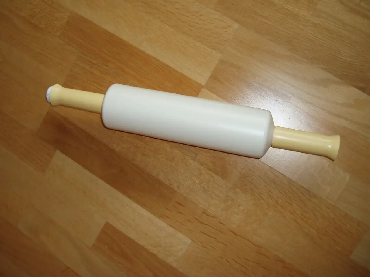 Billede 1 - Tupperware Bake-to-basics kagerulle