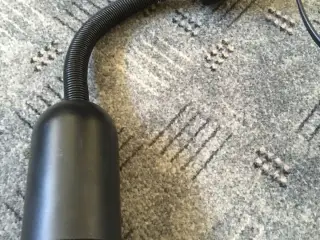 Sælges sort væglampe