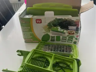 Genius Nicer Dicer Plus grøntsagshakker